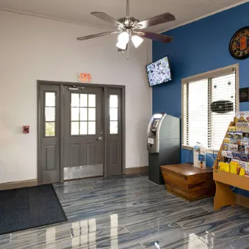 Suburban Studios Mentor - Cleveland Northeast