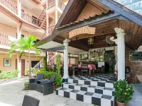 Phratamnak Inn - 100 Meter from Beach