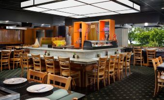 4. Courtyar..