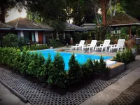 The Sylvana Pai - piscina