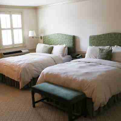 Golden Plough Inn at Peddlers Village Rooms