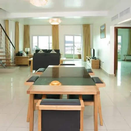 Simpson Bay Suites