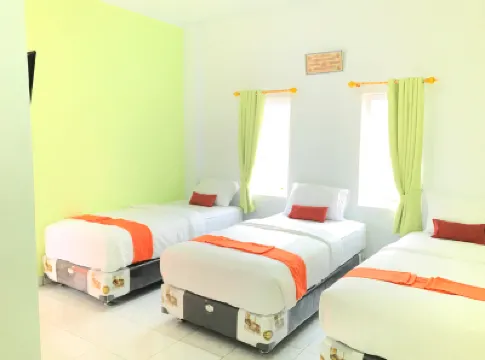 Panorama Guest House Syariah Hotels near Loken Resort