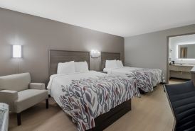 Red Roof Inn & Suites Jackson, TN