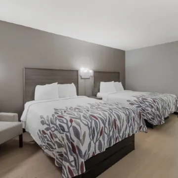 Red Roof Inn & Suites Jackson, TN