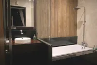 D'Green Villa Hotels near The Lodge Maribaya