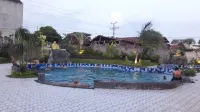 Flory Hotel Hotels in Panggungharjo
