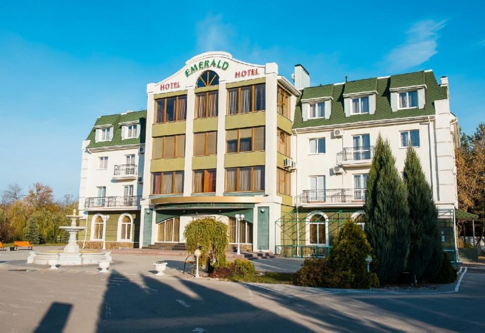 hotel overview picture