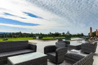Enigma - Nature & Water Hotel - vue sur la montagne