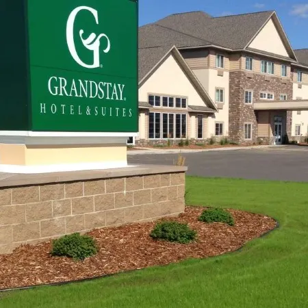 Grandstay Hotel Suites Thief River Falls