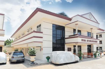 Wisma Anton Soedjarwo Hotels in Cimanggis