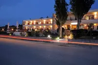 Niki Beach Hotel