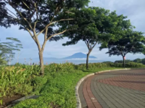 The Valley Guesthouse Hotels in Kedungkandang