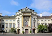 The Levante Rathaus Apartments Hotel a 