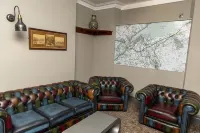 Nomi Rooms & Restaurant Hotels in Menai Bridge