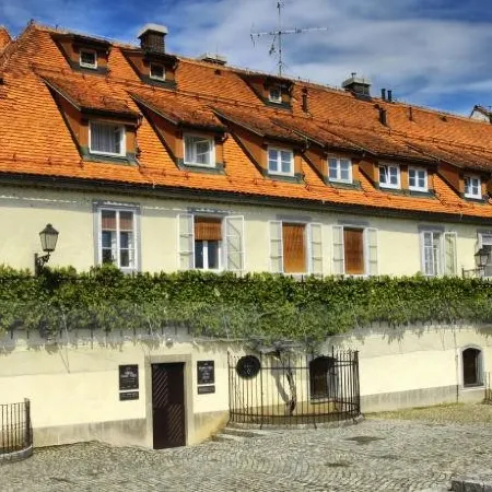 B&B Maribor UNI Hostel