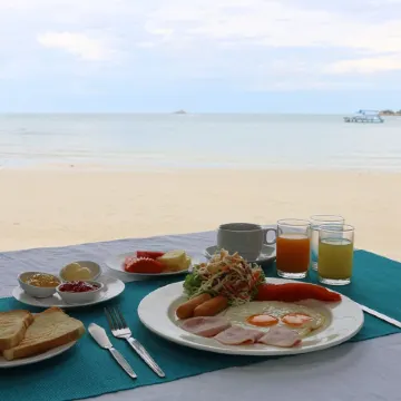 Samed Cabana Resort Отели рядом с достопримечательностью «Ao Wong Deuan»
