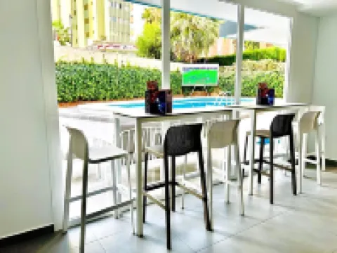 Trebol One Apartments by Mc