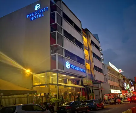 Prescott Hotel Bukit Bintang Отели рядом с достопримечательностью «Rumah Penghulu Abu Seman»