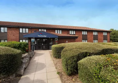 Travelodge Doncaster Hotels near Doncaster College