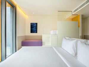 Wink Hotel Danang Riverside - 24hrs Stay & Rooftop with Sunset View