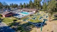 Wilderness Lakes RV Resort - Swimmingpools