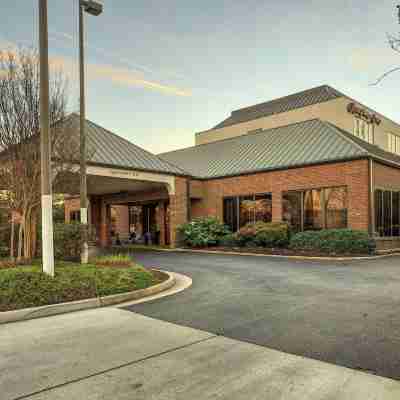 Hampton Inn Norfolk-Naval Base Hotel Exterior