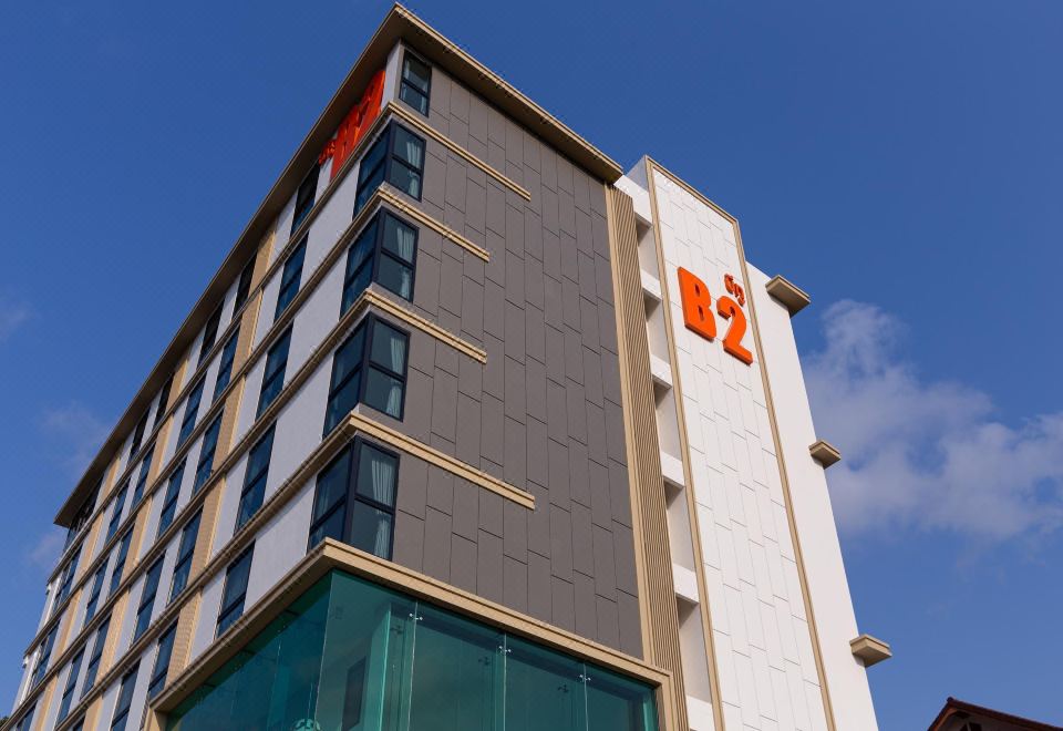 B2 라용 부티크 앤 버짓 호텔