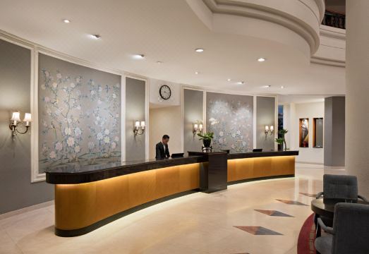 아랴두타 마나도