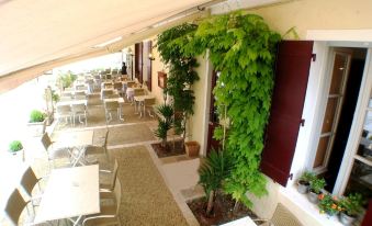 Hostellerie du Fin Chapon - Housity