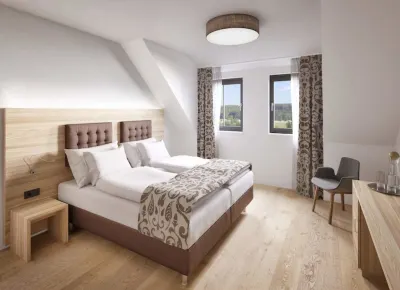 Rossano Boutique Hotel & Ristorante Hotels in Neuendettelsau