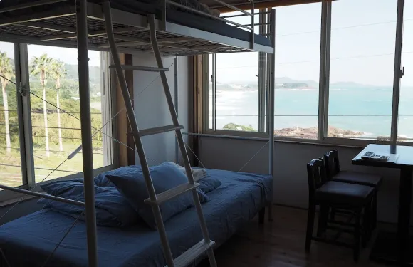 客棧及海灘咖啡館 火焰