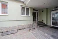 Apartments Danube Hotel di Bratislava V