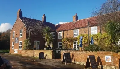 Sutton Staithe Hotel