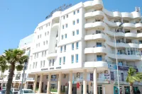 Appart Hotel Azour Hôtels à : 