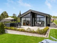 "Øgoti" - 250m from the Sea - 4-Star