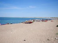 "Suki" - 650m from the Sea โรงแรมในธิสเต็ด