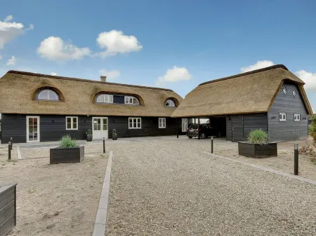 "Dorte" - 200m from the Sea