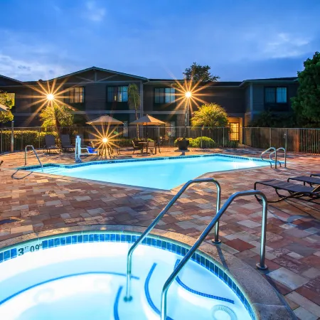 Holiday Inn Express & Suites CARPINTERIA by IHG