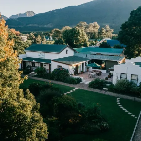 The Village Lodge Hotele w: Stormsrivier