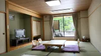 Hatukaishi Hot Spring Ishiuchi-Yungparunas - Homestays