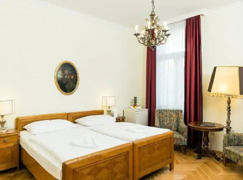 Graben Hotel Отели рядом с достопримечательностью «Церковь Святого Петра»