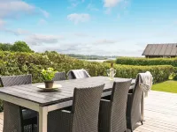 "Ølwir" - 400m to the Fjord Hotels in Egernsund