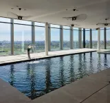 Van der Valk Hotel Schiedam - Kolam Renang