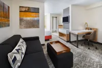 SpringHill Suites Houston Hobby Airport Hoteles cerca del Aeropuerto William P. Hobby