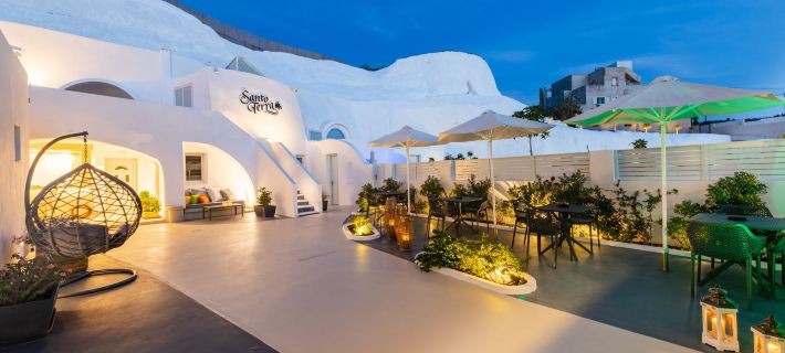 SANTOTERRA ANTIGUA LUXURY SUITES โรงแรมในซานโตรินี