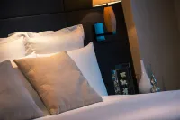 Renaissance Guiyang Hotel Отели в г. Гуйян