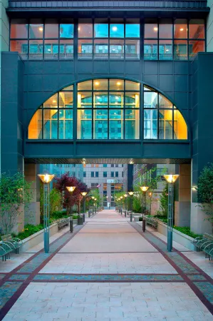 New York Marriott at The Brooklyn Bridge