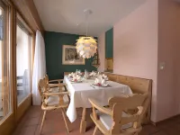 Chesa Maurus A5 - Homestays