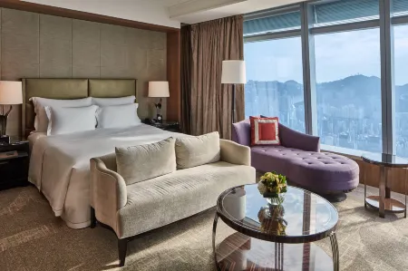 The Ritz-Carlton, Hong Kong Отели рядом с достопримечательностью «Круг»